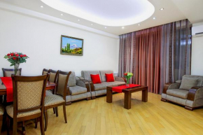 3 Bedroom Apartment near Republic Square